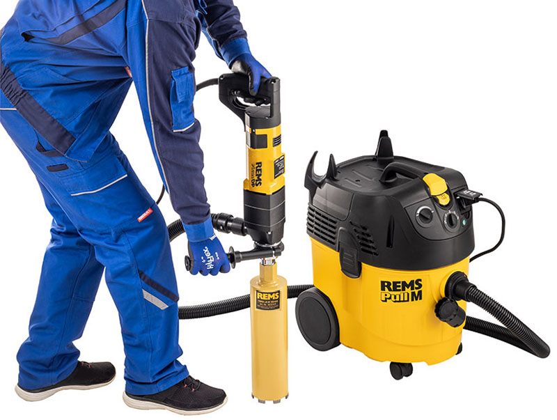 Сухе алмазне буріння отворів без води з пилососом у Самарі